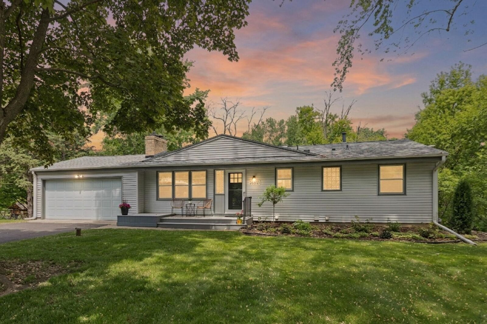 Property Photo:  24850 Amlee Road  MN 55331 