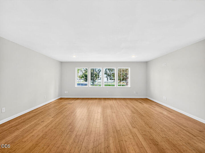 Property Photo:  4535 Denver Avenue  OR 97603 