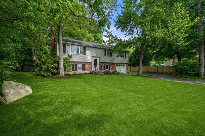 Property Photo:  105 High St  MA 01746 