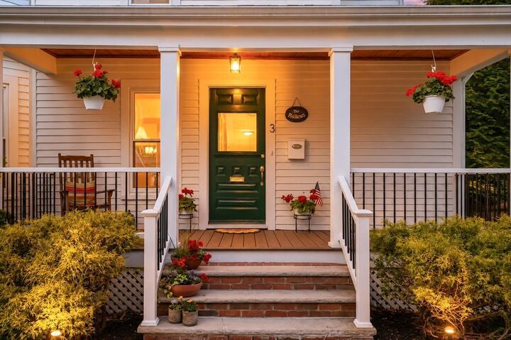 Property Photo:  3 Franklin Terrace  MA 02176 