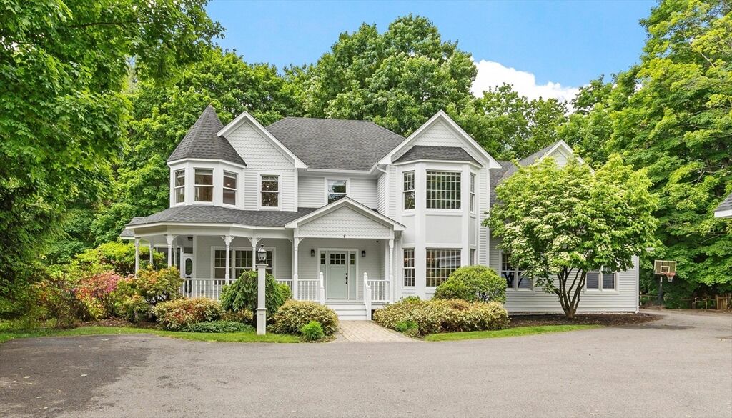 Property Photo:  263 Elm St  MA 01742 