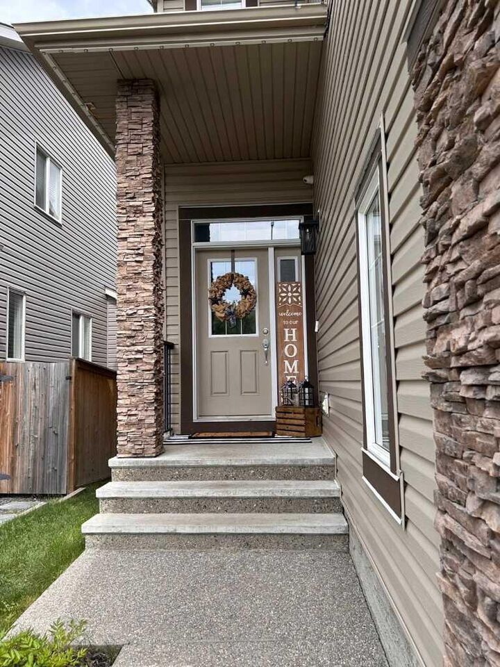 Property Photo:  149 Cimarron Vista Crescent  AB T1S 0K3 