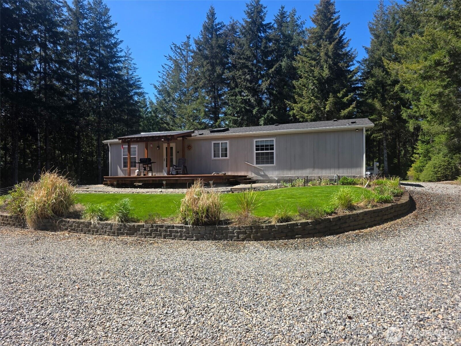 Property Photo:  60 E Nikki Lane  WA 98528 