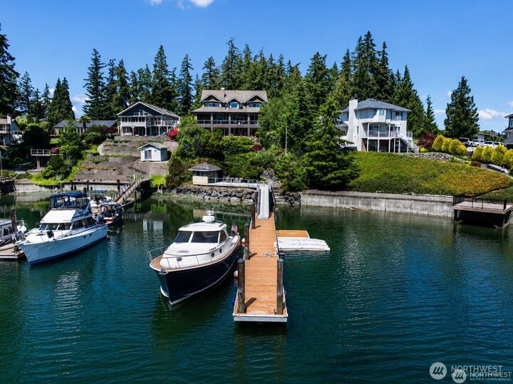 Property Photo: 283 Shorewood Ct WA 98333