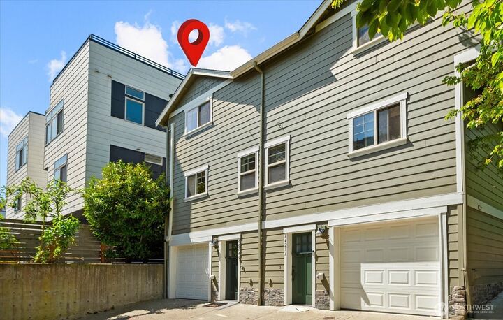Property Photo:  4429  41st Avenue SW B  WA 98116 