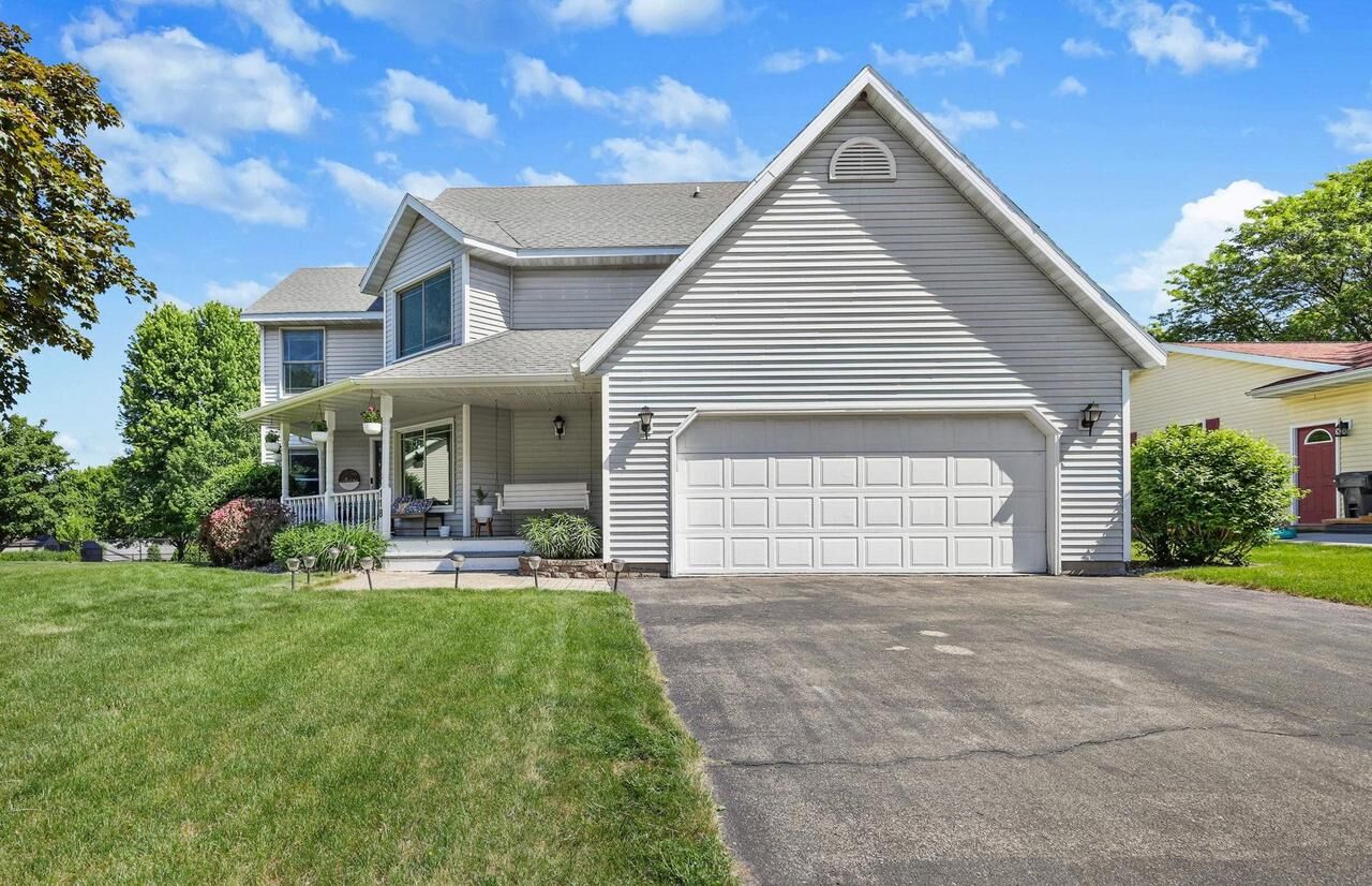 Property Photo: 118 Vilas Hibbard Parkway WI 53555