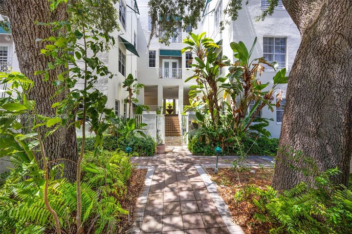 Property Photo:  5801 SW 74th Ter 3  FL 33143 