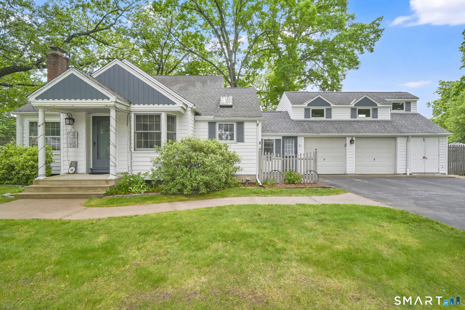 Property Photo:  35 South Road  CT 06082 