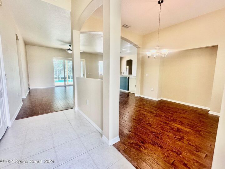 Property Photo:  2558 Long Sandy Circle  FL 32952 