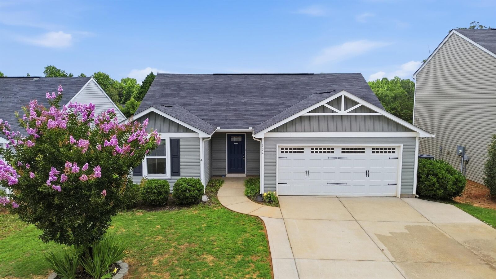 Property Photo:  334 Hobson Way  SC 29365 