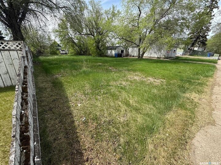 Property Photo:  1521 103rd Street  SK S9A 1L4 