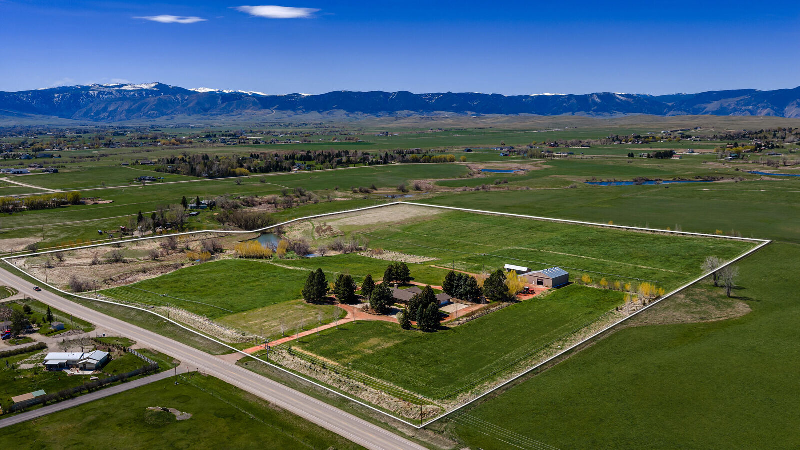 Property Photo: 4400 Big Horn Avenue WY 82801