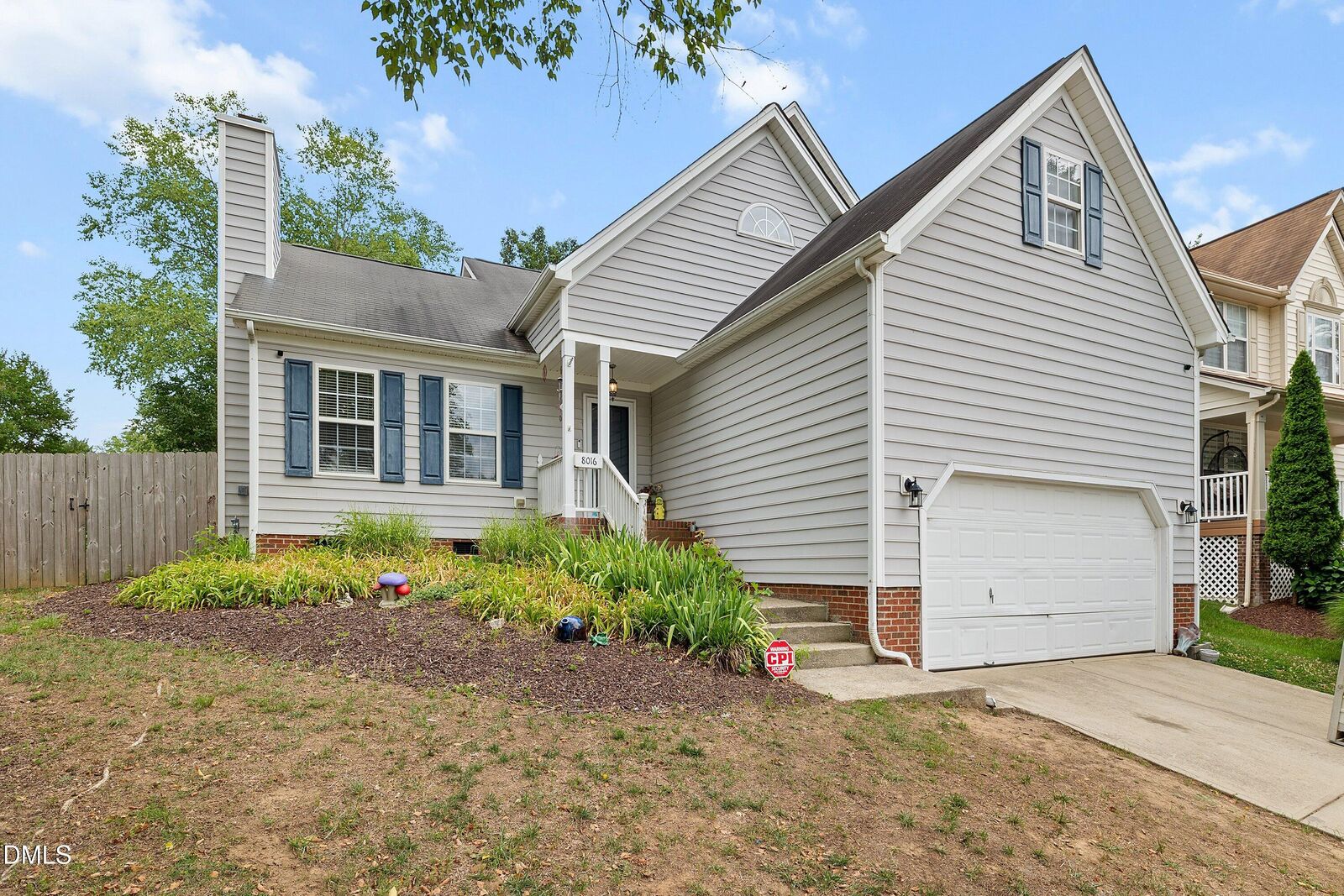 Property Photo: 8016 Criswell Crescent NC 27615