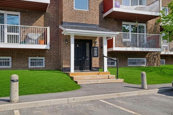 Property Photo:  1589 St Bernard Street 403  ON K1T 3H7 