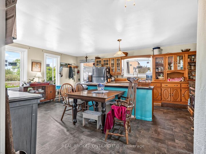 Property Photo: 4750 Sherkston Road ON L0S 1R0