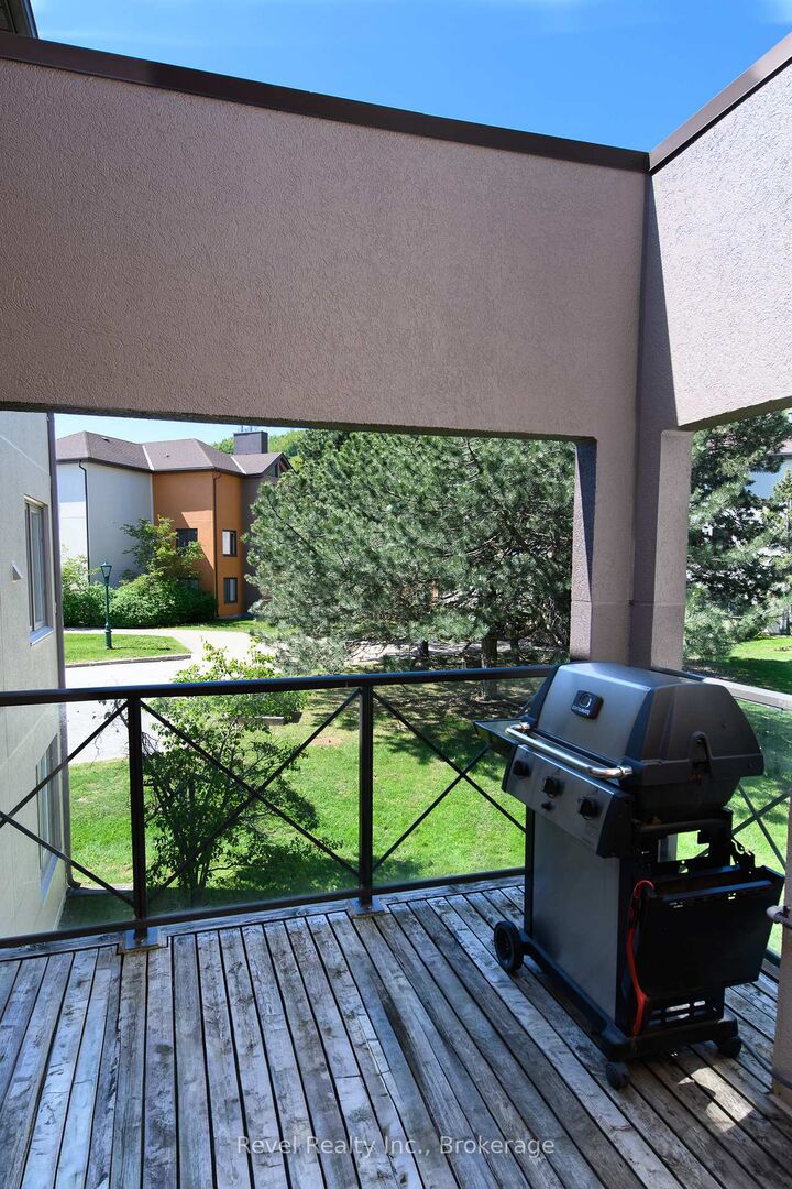 Property Photo: 169 Jozo Weider Boulevard 224 ON L9Y 0P7