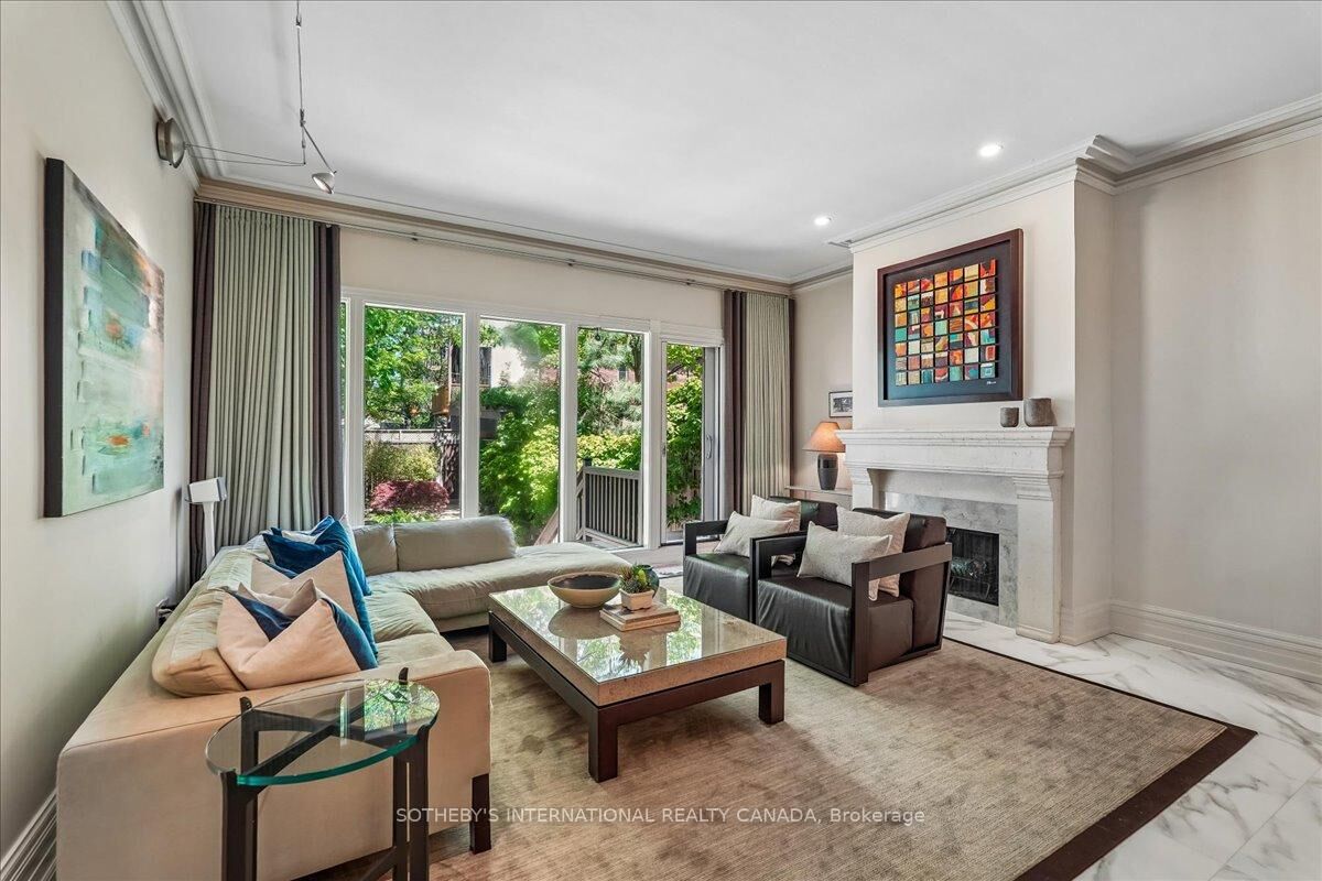 Property Photo: 9 Rose Avenue ON M4X 1N6