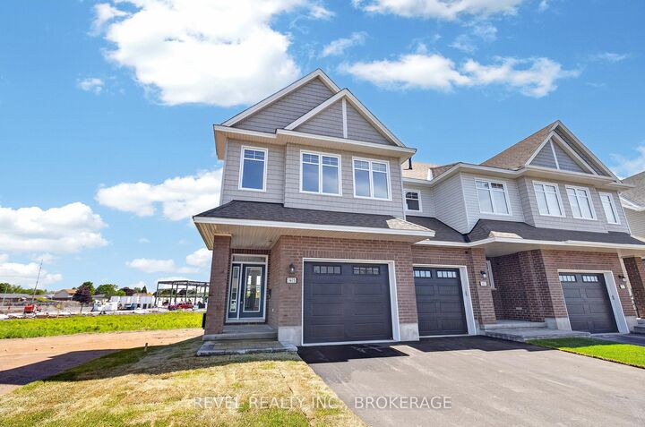 Property Photo: 1415 Demers Avenue ON K7M 0H8