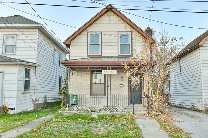 Property Photo: 431 Main Street ON K0K 1X0