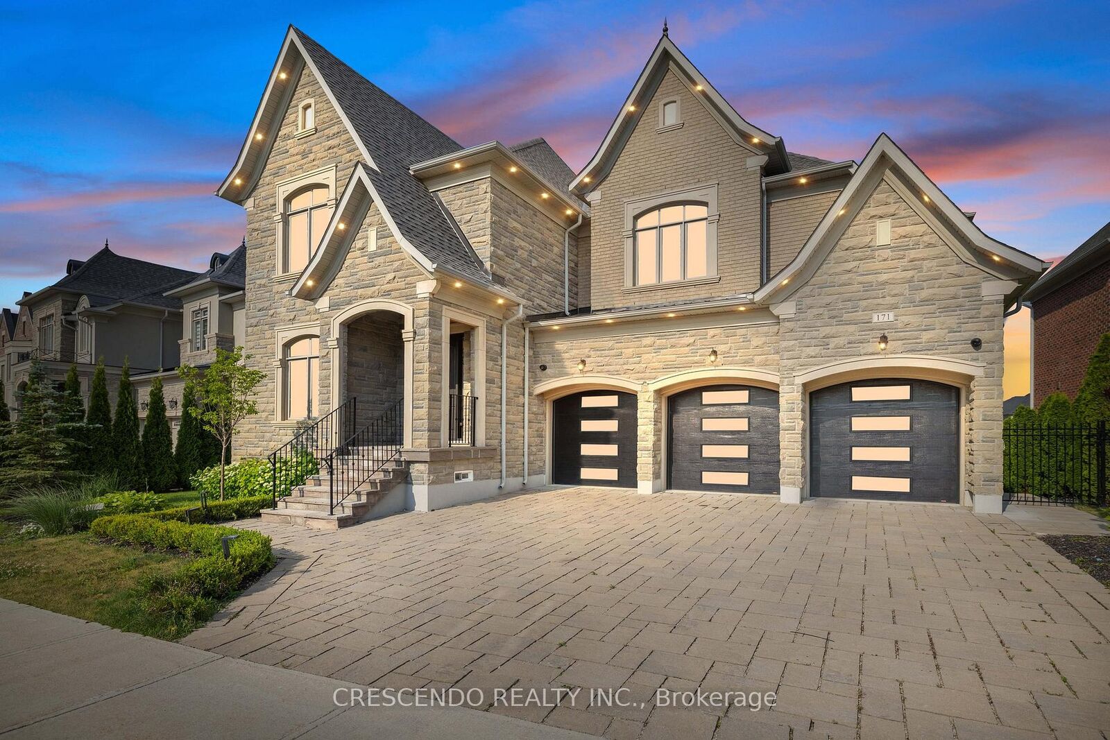Property Photo: 171 Woodgate Pines Drive ON L4H 4A3