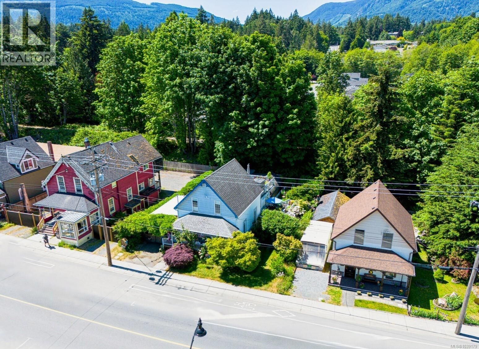 Property Photo:  9712 Chemainus Road  BC V0R 1K0 