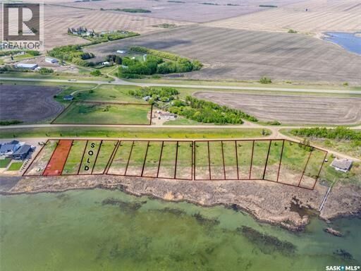 Property Photo: 700 Lakeshore Drive SK S0M 1X0