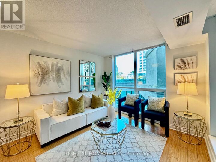 Property Photo: 12 Yonge Street 503 ON M5E 1Z9