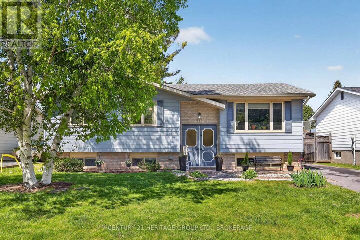 Property Photo: 825 Allum Avenue ON K7M 7A3