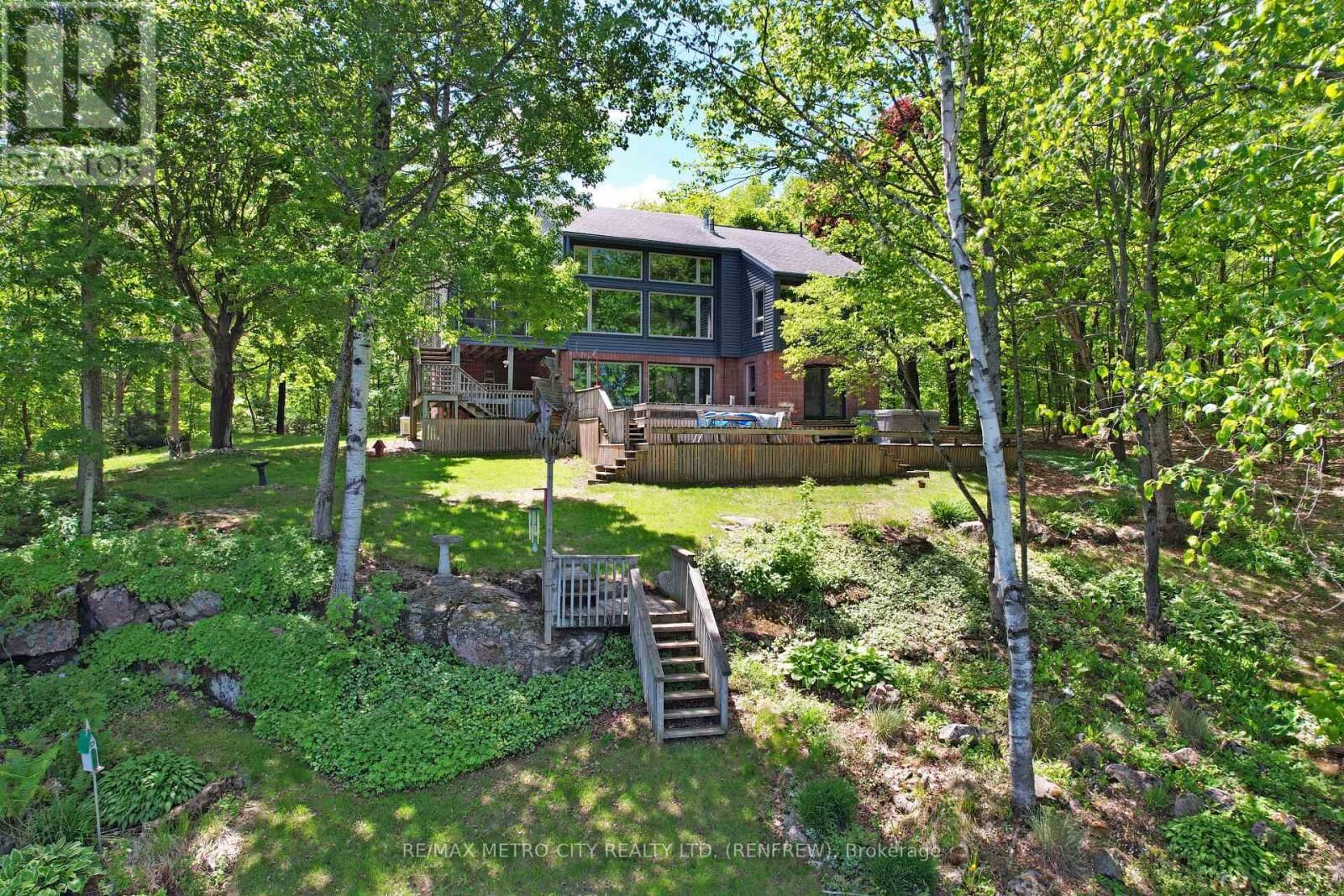 Property Photo: 110 Rosebrugh Road ON K7V 3Z9