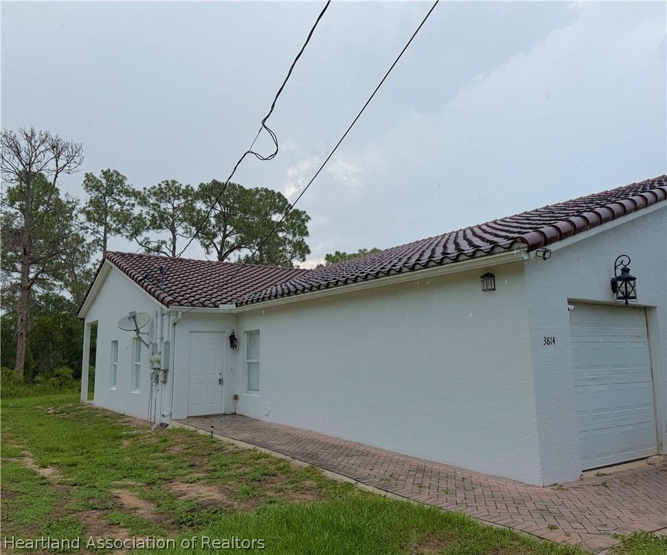 Property Photo:  3814 Peugeot Street  FL 33872 