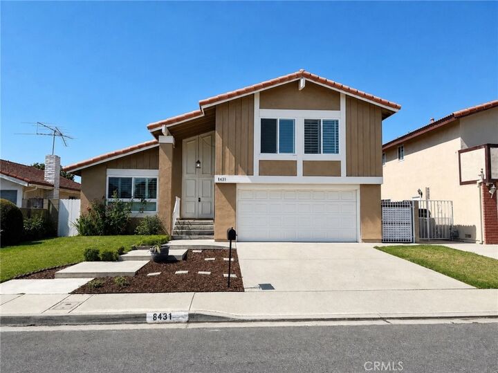 Property Photo: 8431 Aspenwood CA 92683