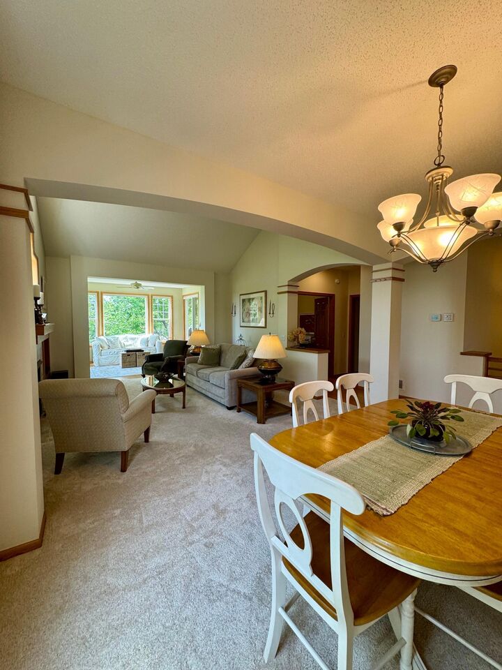 Property Photo: 4711 Walnut Grove Lane N MN 55446