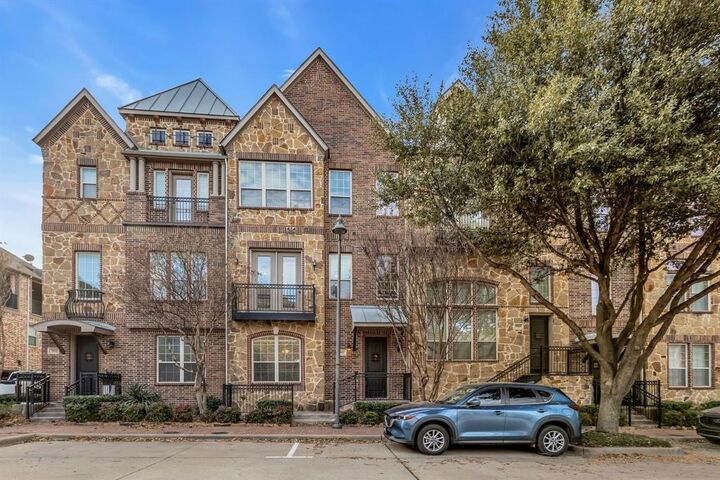 Property Photo:  7913 Osborn Parkway  TX 75024 