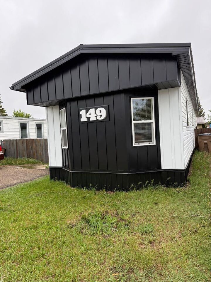 Property Photo:  149 Birch Street  AB T1R 1H8 