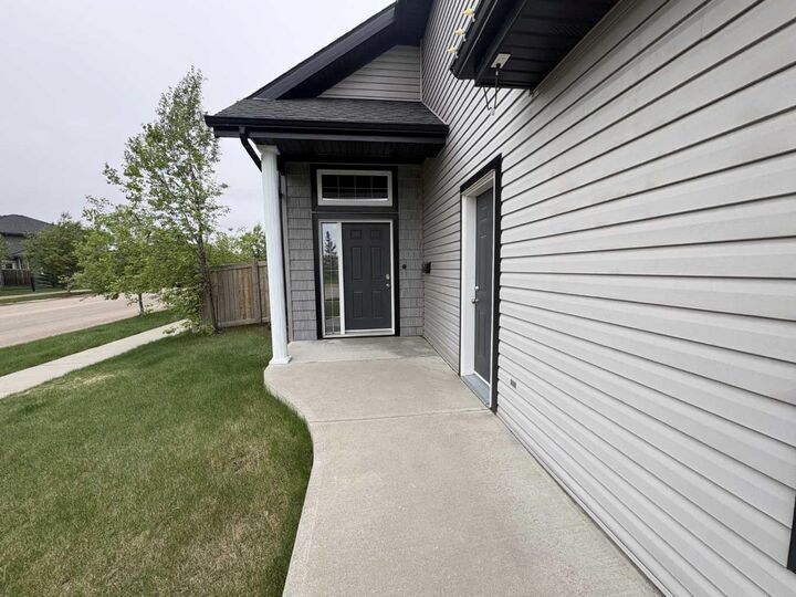 Property Photo: 5221 15 Street AB T9V 0Y2