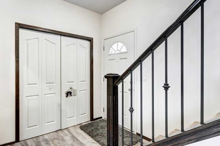 Photo de la propriété:  265 Brightonwoods Gardens SE  AB T2Z 0T4 