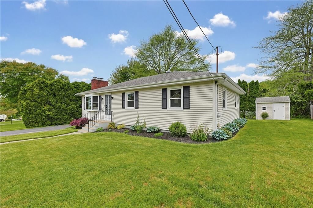Property Photo:  3 King Street  RI 02809 