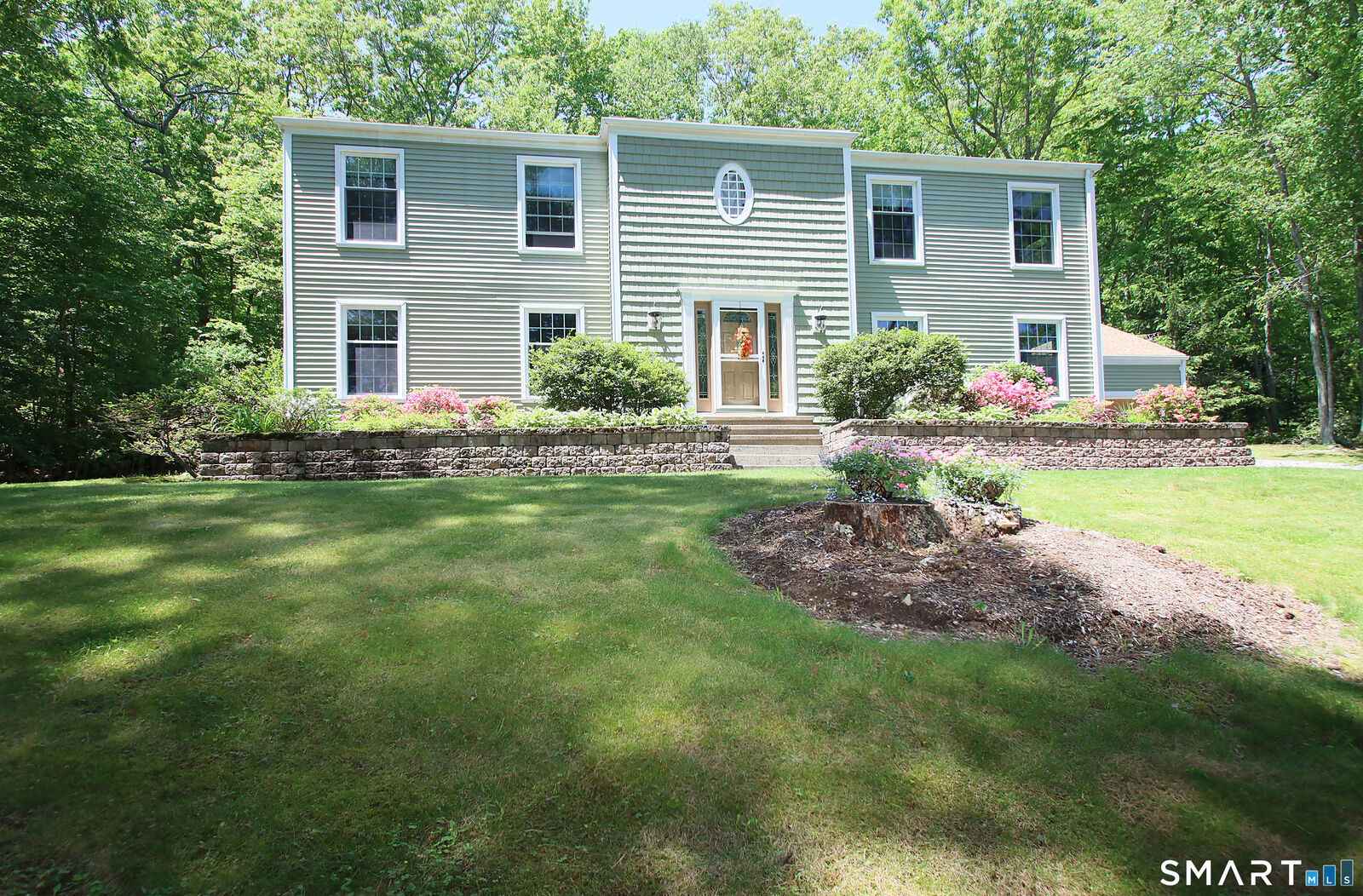 Property Photo:  19 Legendary Road  CT 06333 
