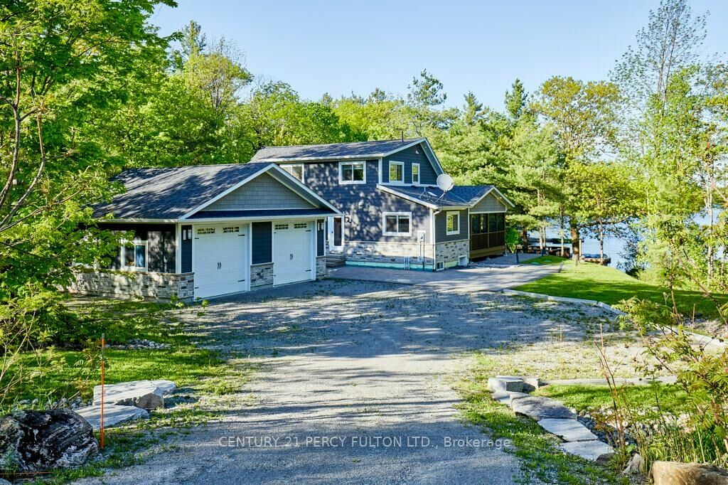 Property Photo: 450 Crooked Bay Road ON P0C 1S0