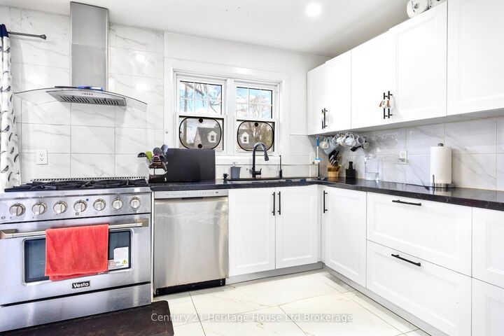 Property Photo: 31 Wethered Street ON N5Y 1G8