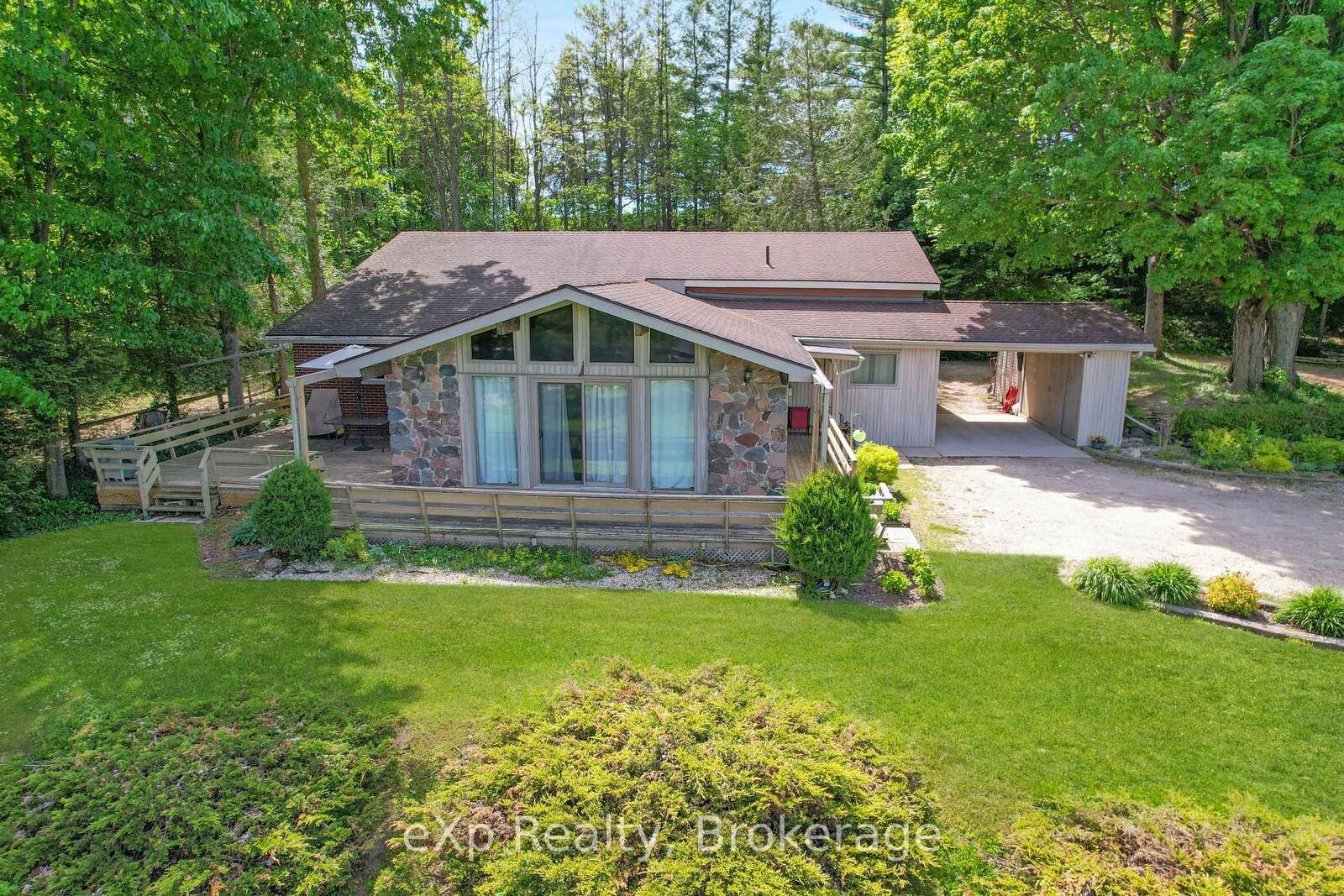Property Photo: 448 Lake Rosalind Road 4 N/A ON N4N 3B9