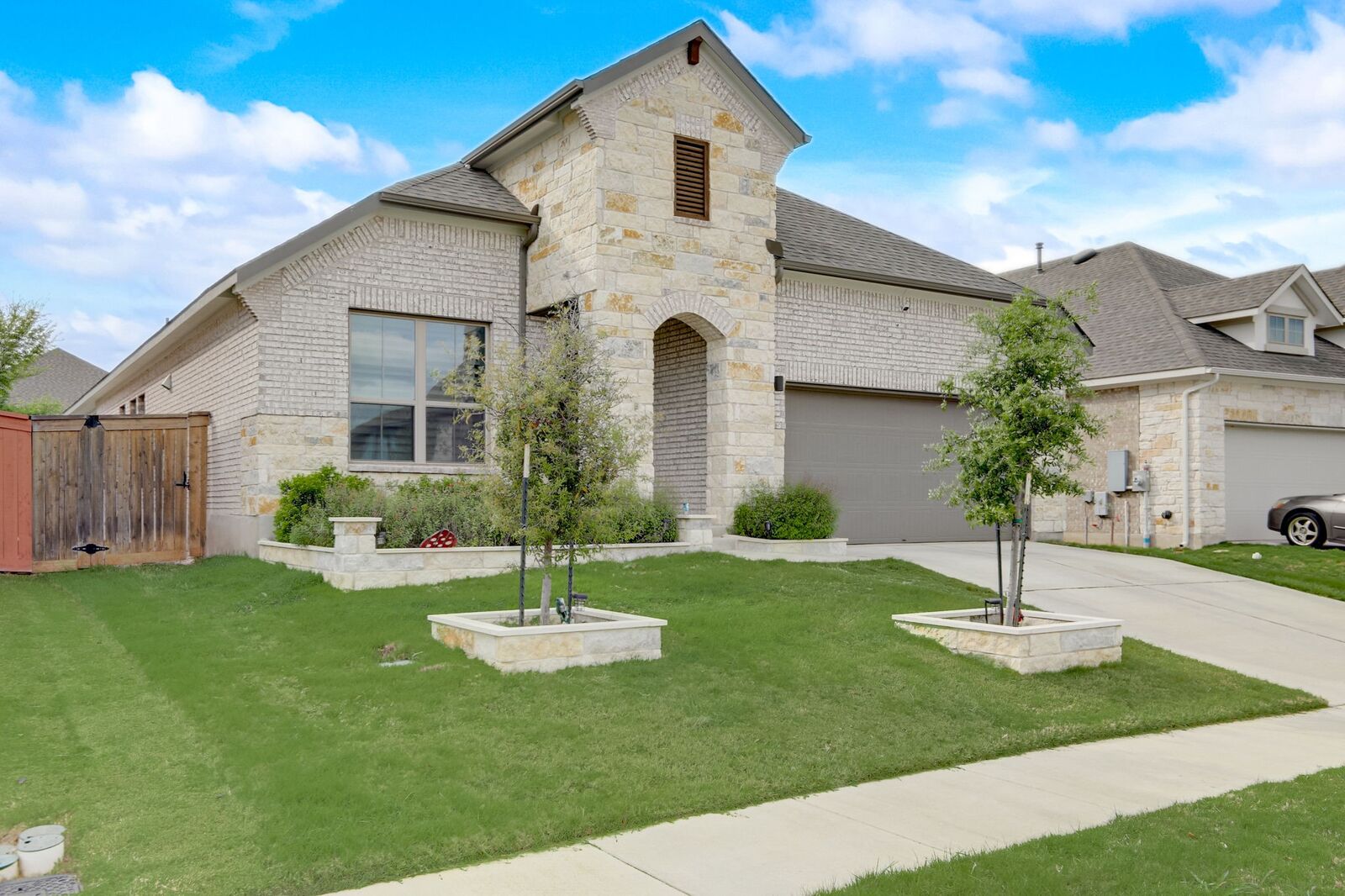 Property Photo: 2629 Longhorn Ranch Court TX 78641