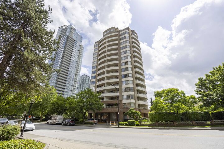 4830 Bennett Street 401 — photo 1