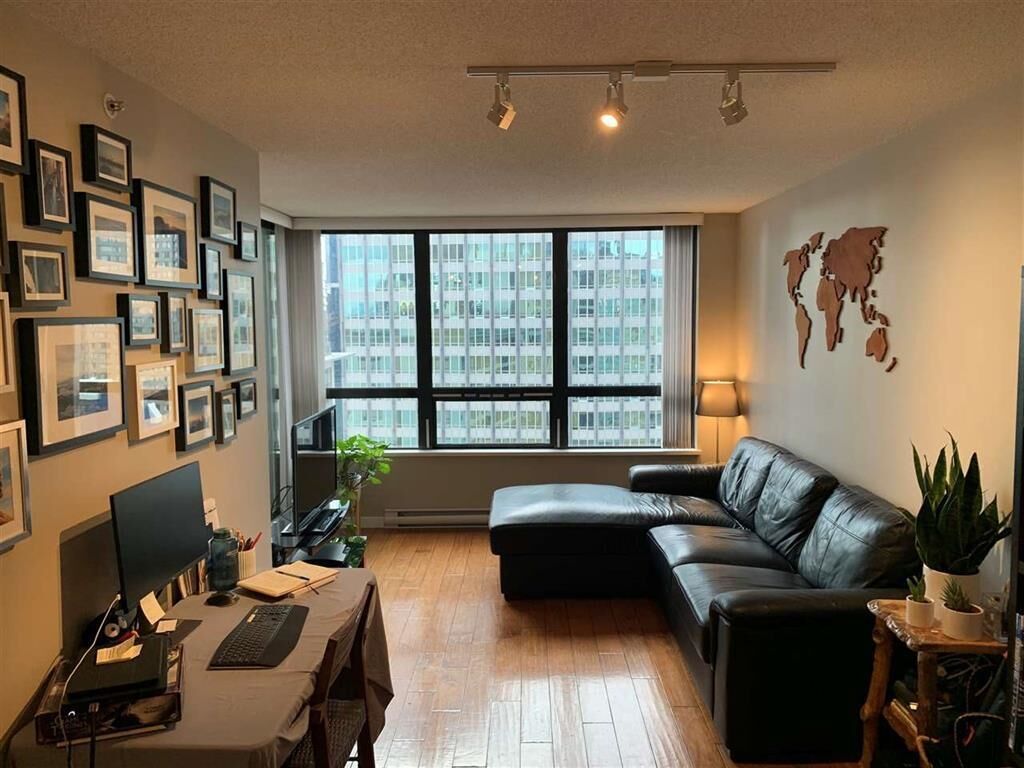 Property Photo:  938 Smithe Street 2006  BC V6Z 3H8 