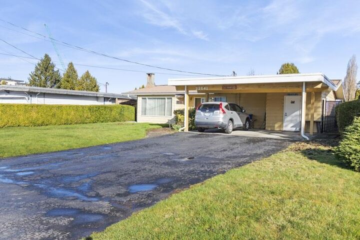 22641 Brown Avenue — photo 1
