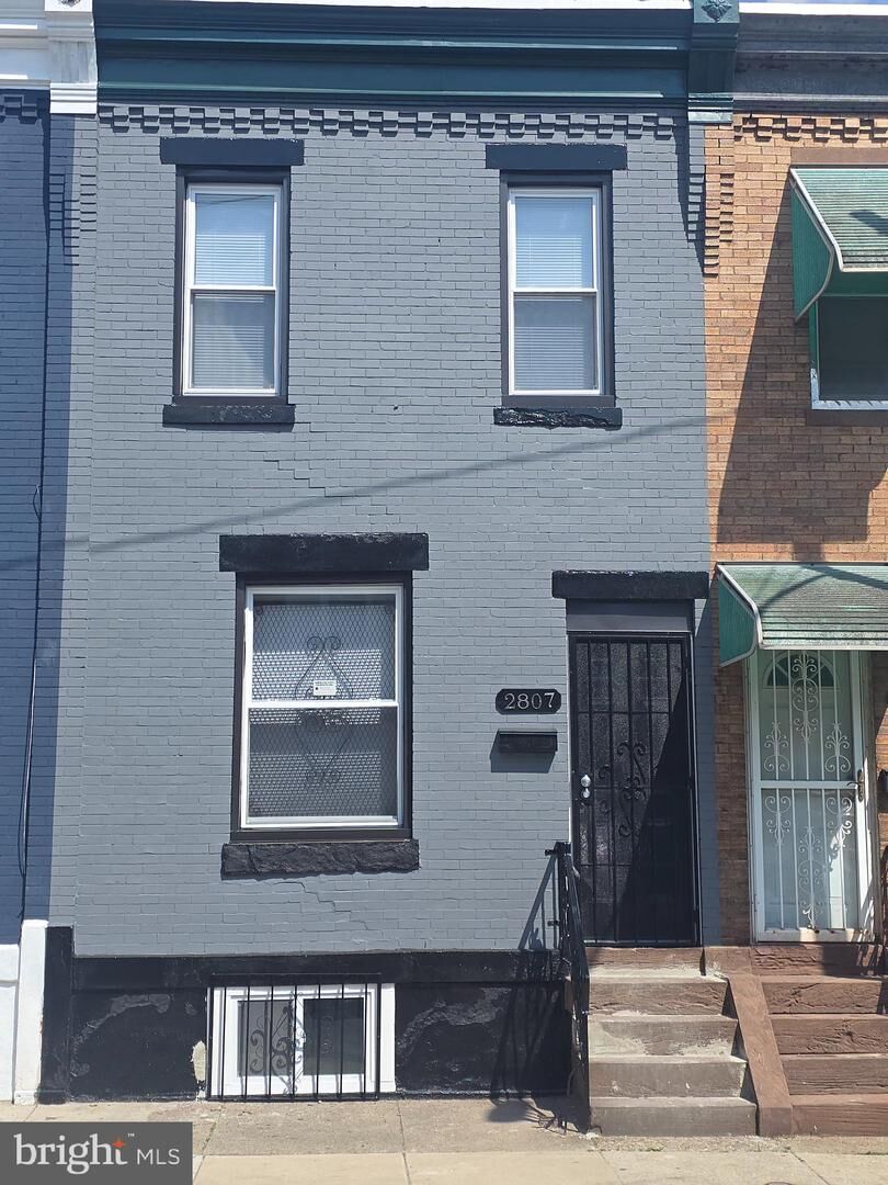 Property Photo:  2807 N Taylor Street  PA 19132 
