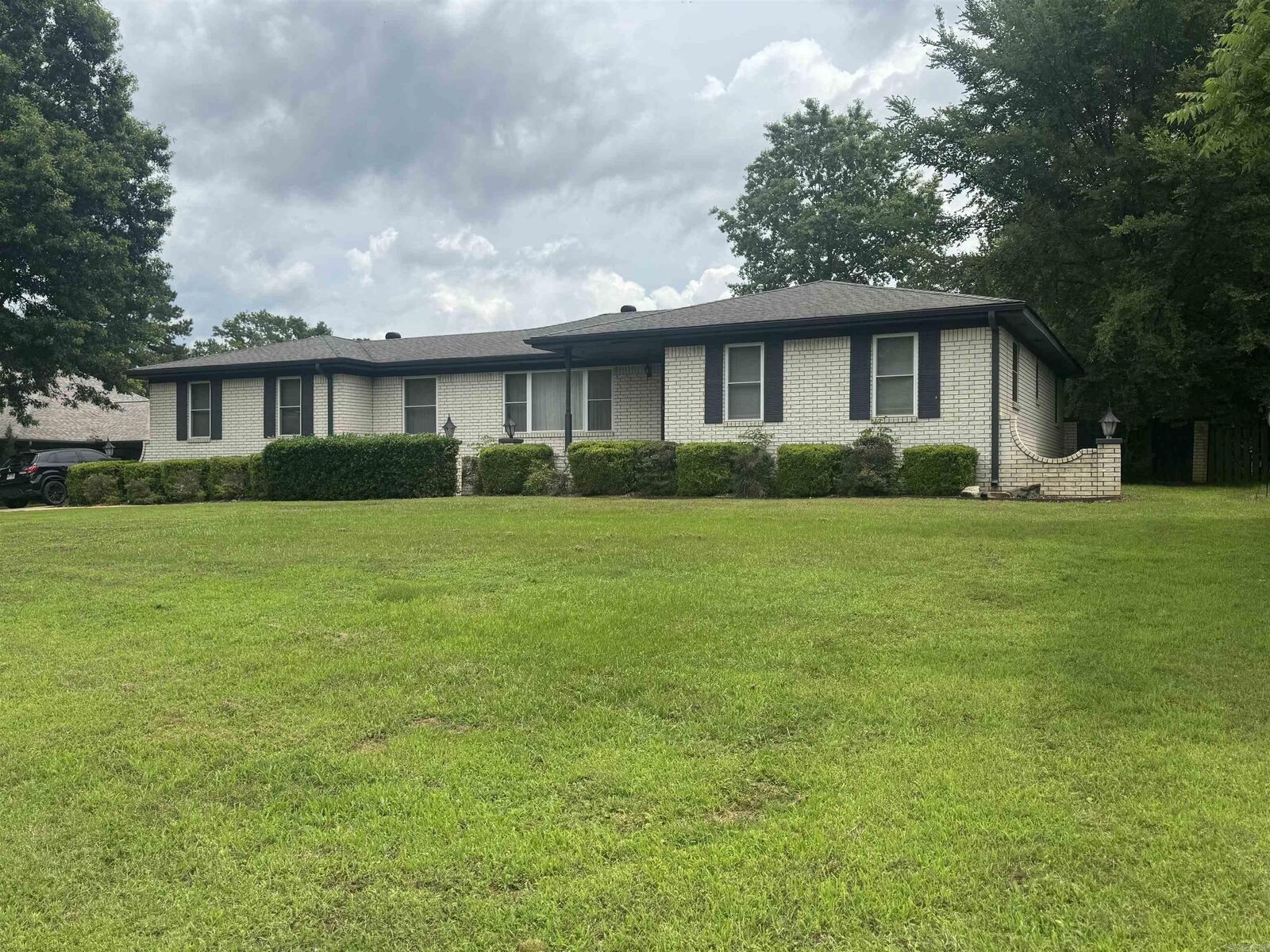 Property Photo:  5 Briarwood Lane  AR 72830 