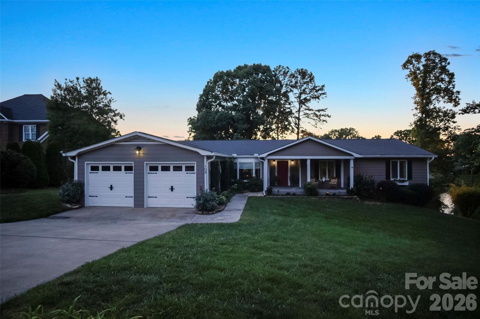 Property Photo:  104 Doral Court  NC 28086 