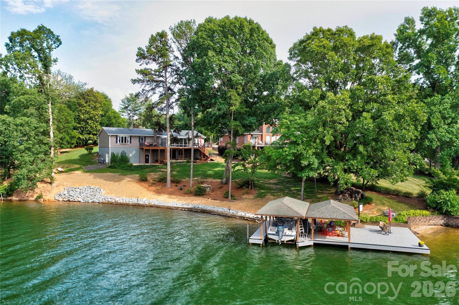 Property Photo:  104 Doral Court  NC 28086 