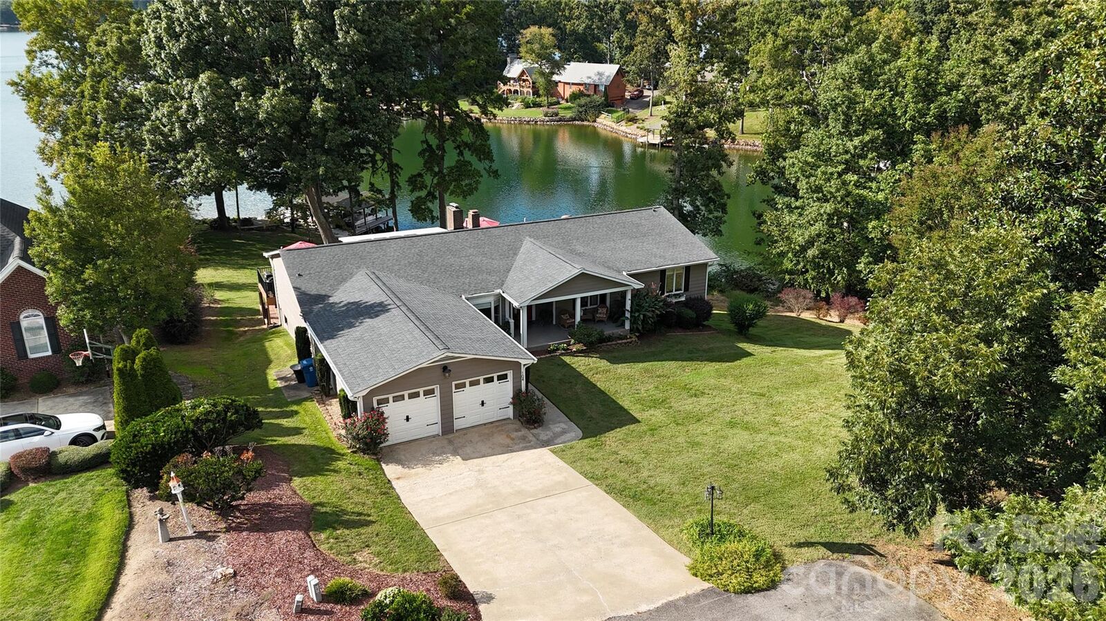 Property Photo: 104 Doral Court NC 28086